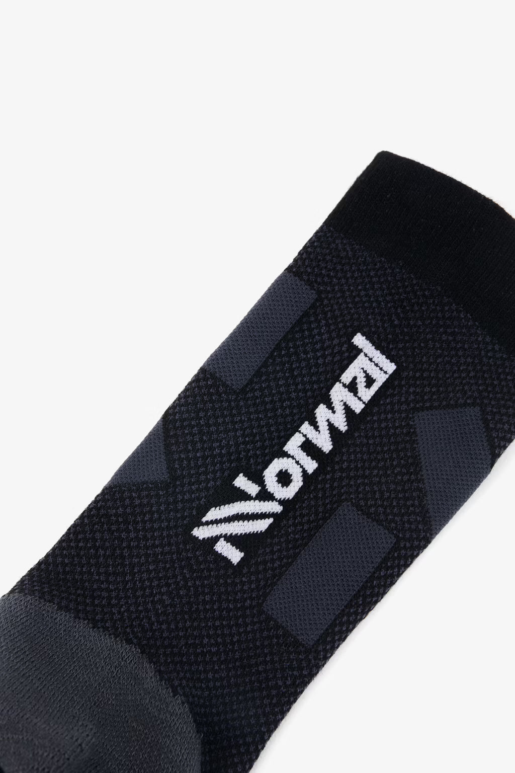 Nnormal Race Sock Medium cut - Black