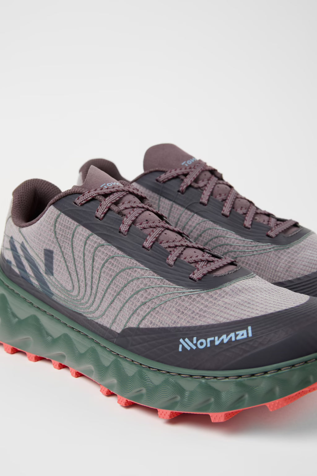 Zapatilla Nnormal Tomir 02 - Burgundy