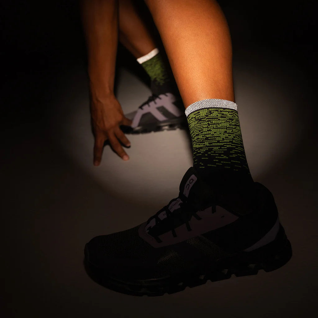 CALCETINES FEETURES ELITE LIGHT CUSHION REFLECTIVE MINI CREW - Light Wave