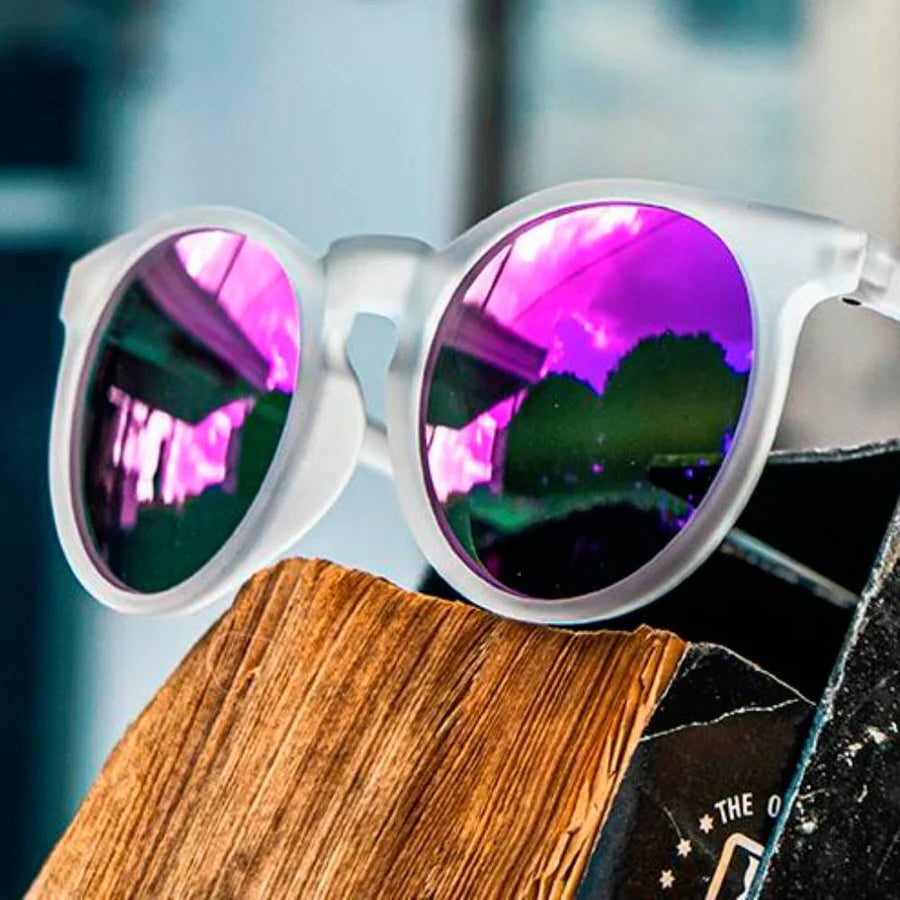 GAFAS DEPORTIVAS GOODR STRANGE THINGS ARE AFOOT AT THE CIRCLE G