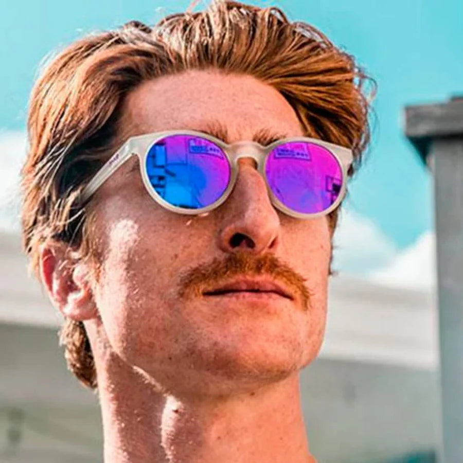 GAFAS DEPORTIVAS GOODR STRANGE THINGS ARE AFOOT AT THE CIRCLE G