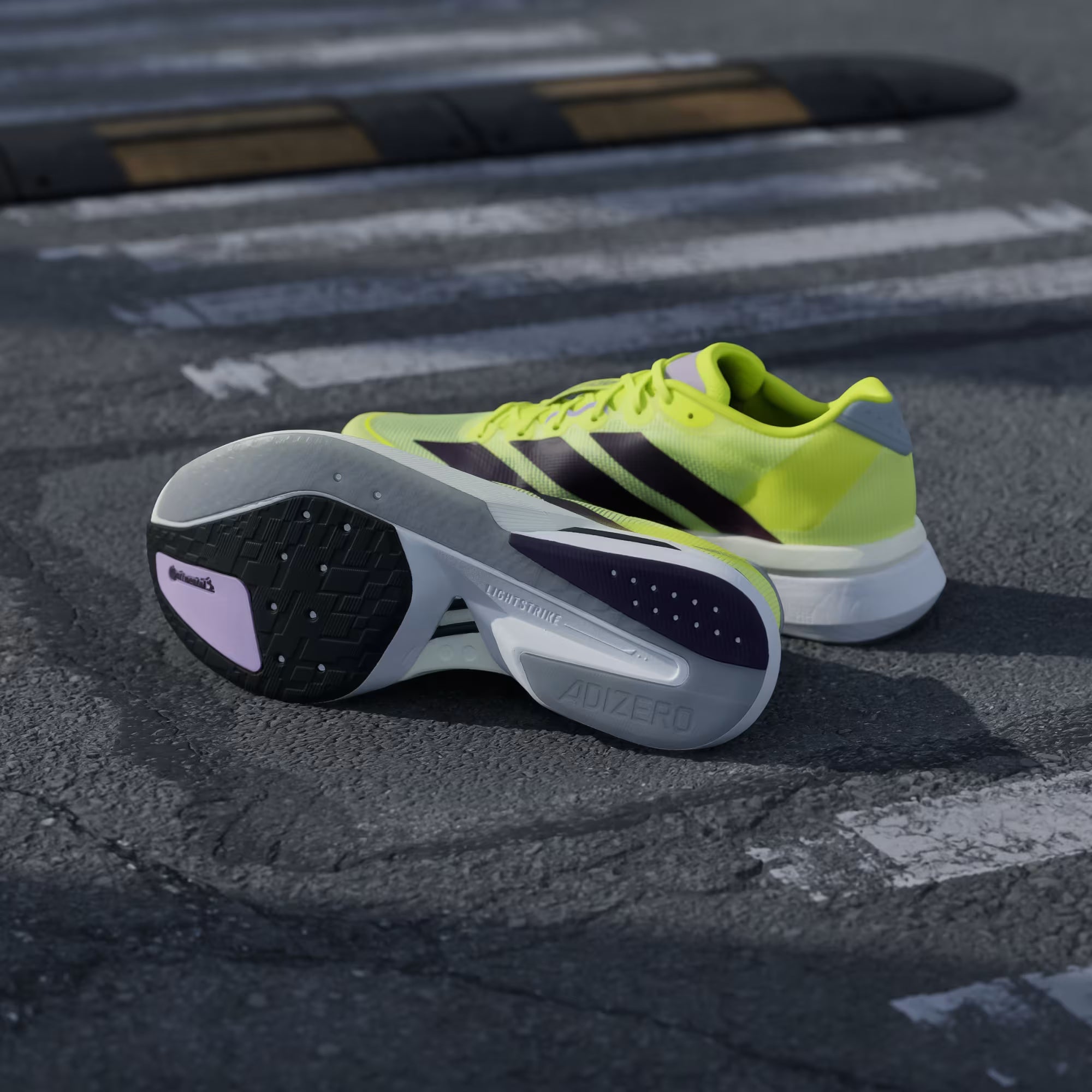 Zapatilla Adidas Adizero Boston 13 - Solar Yellow / Aurora Plum / Powder Plum