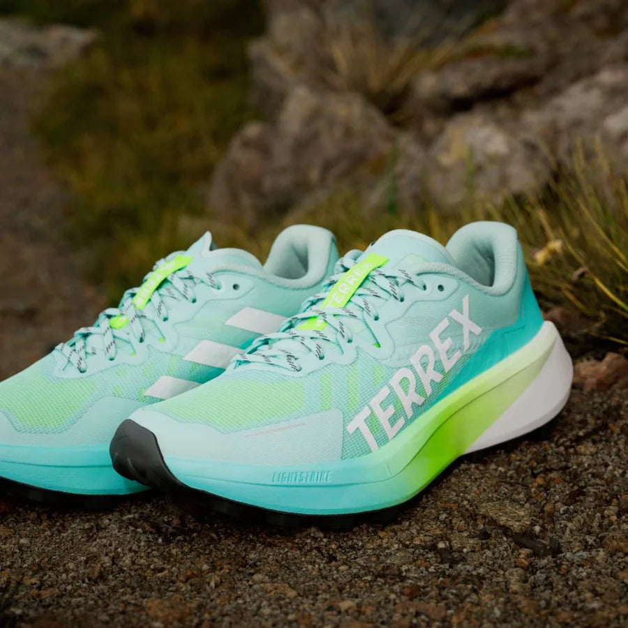 ZAPATILLAS ADIDAS TERREX AGRAVIC 3 MUJER - Semi Flash Aqua / Cloud White / Lucid Lemon